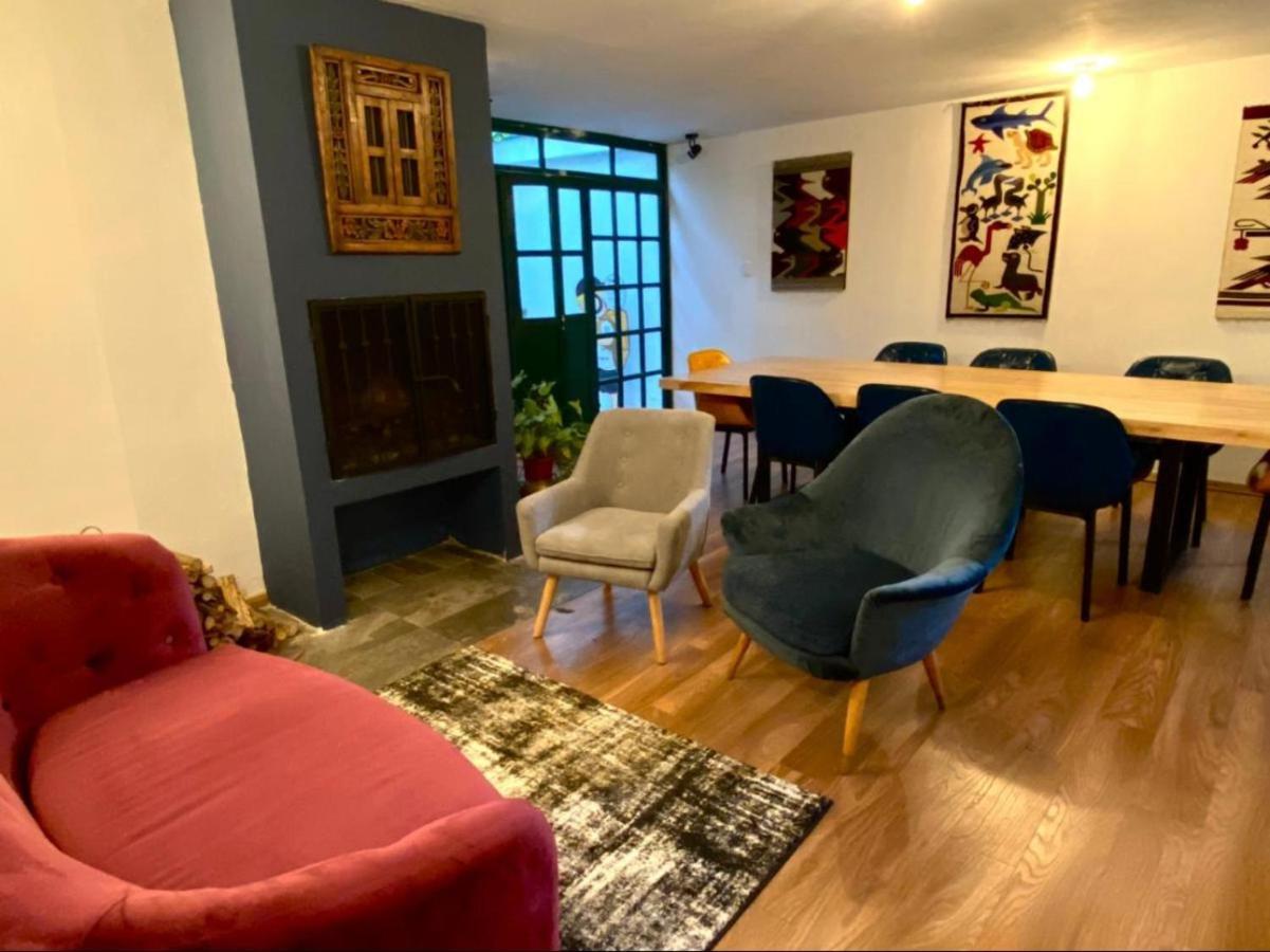 Campus Residencias Bed & Breakfast Quito Exterior foto