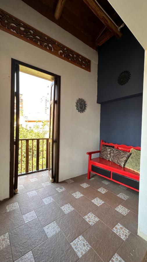 Campus Residencias Bed & Breakfast Quito Exterior foto